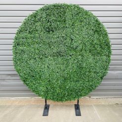 Westcoast Balloon 6Ft Round Boxwood Backdrop Rental