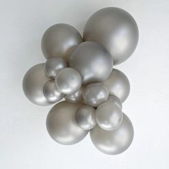 Alternative view of Westcoast Balloon 17032 Tuftex Metallic Silver 17 Round (50Ct)