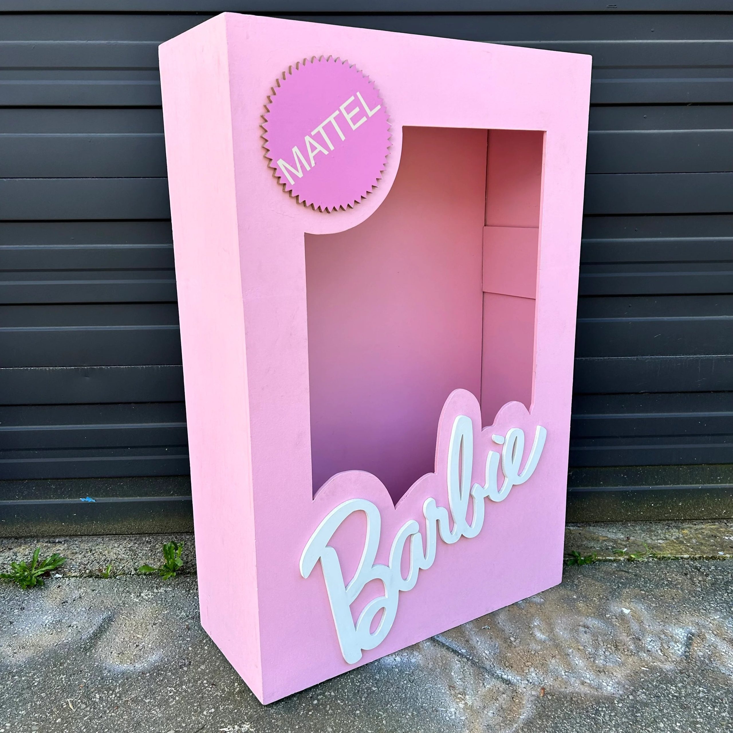 Westcoast Balloon Barbie Box Rental - Image 6